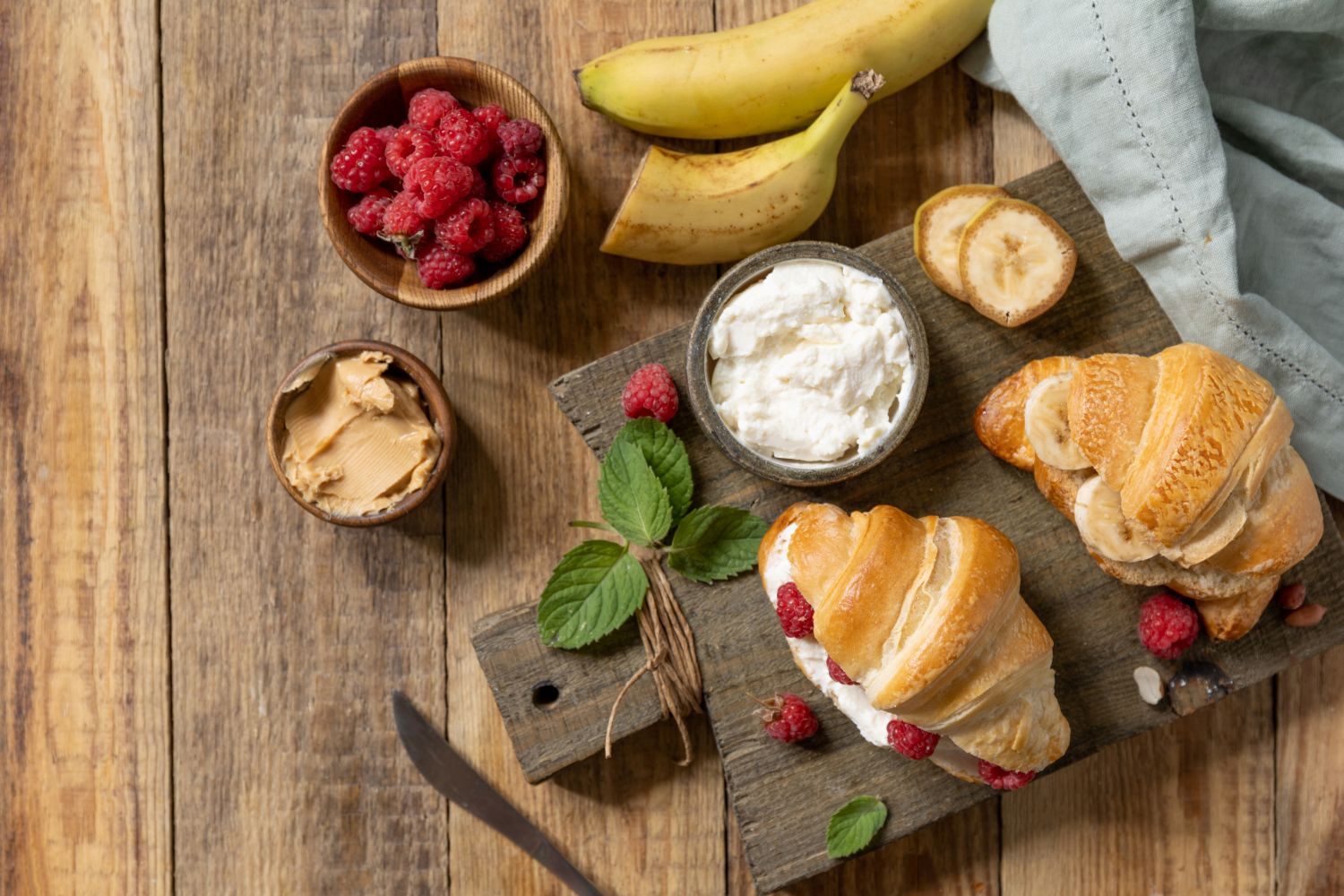 Bakery Breakfast Ideas with Fruit
